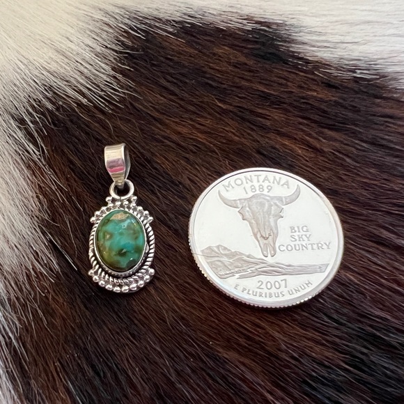 ❤️ Sonoran Gold Turquoise Navajo Style Southwestern Sterling Silver Pendant 1”L - Picture 6 of 14